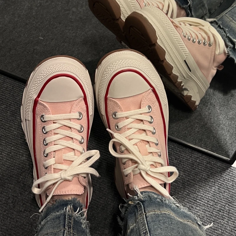 Spring and Autumn Fashion New Round Toe Thick Sole Casual Comfortable Walking Shoes Cross Strap Women's Sneakers